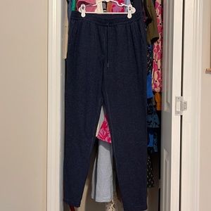 Outdoor Voices Joggers